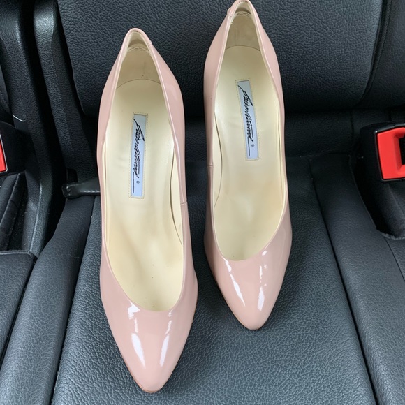 Brian atwood heels - Picture 1 of 5